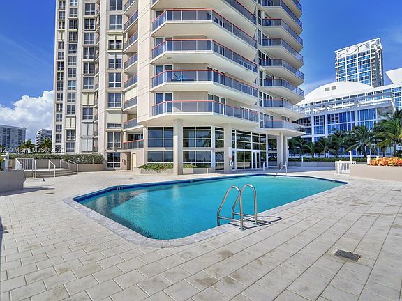3rd image of 6767 Collins Ave APT 1602