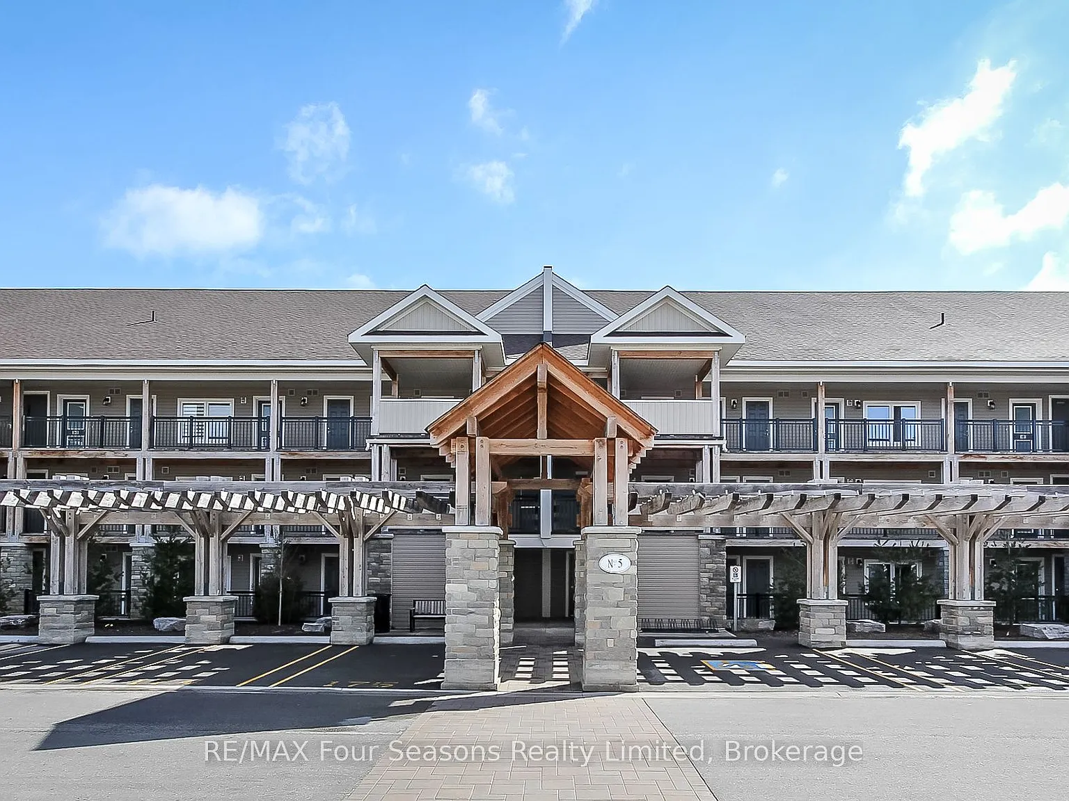 Wyldewood Cove — Photo 2