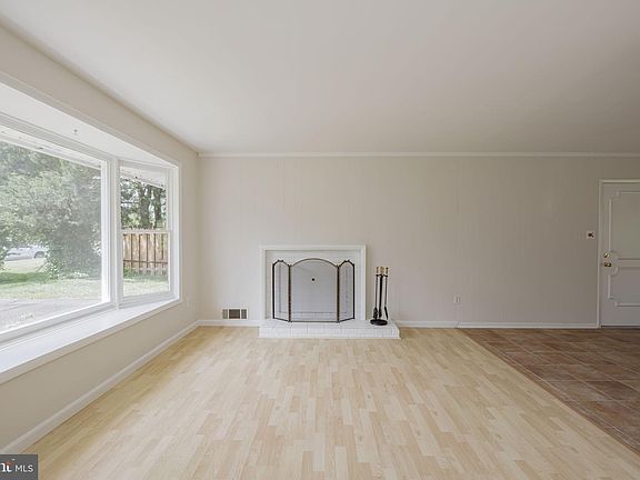 5th image of 5004 Eastchester Cir