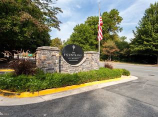 1504 Lincoln Way APT 133, Mc Lean, VA 22102