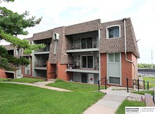 12025 Pierce Plz APT 124, Omaha, NE 68144