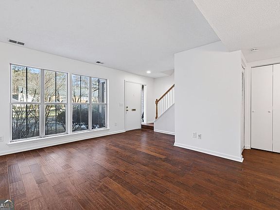 2nd image of 4438 Chowning Way