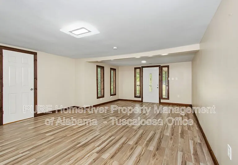 299 McElroy Dr — Photo 5