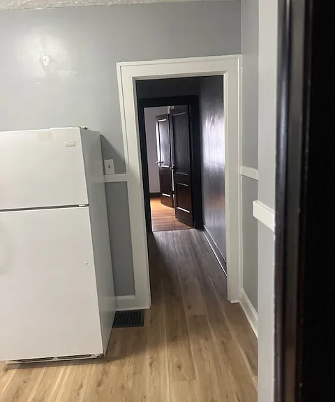 4216 Graceland Ave — Photo 3