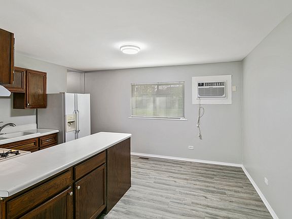 3rd image of 4525 S Churchill Dr