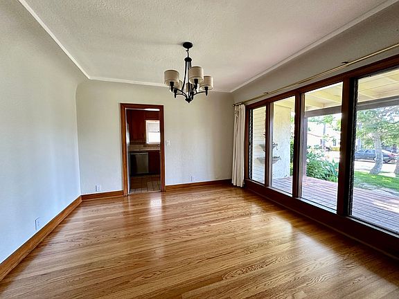 2nd image of 4841 Sussex Dr