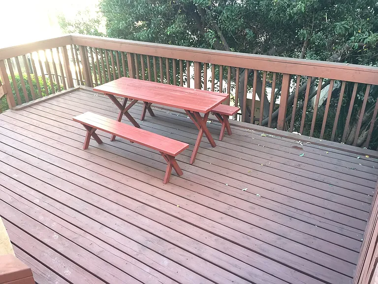 1118 Fresno St #5 — Photo 8