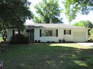 3517 Delaware St, Muskogee, OK 74403