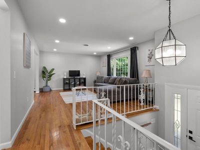11 Warwick Dr, New Milford, CT, 06776