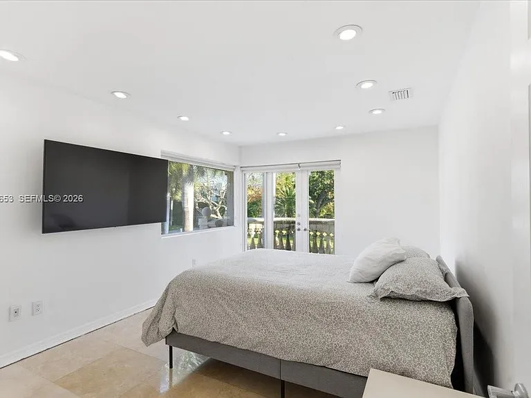 1249 Biscaya Dr — Photo 49