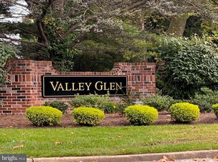 1315 Valley Glen Rd, Elkins Park, PA 19027
