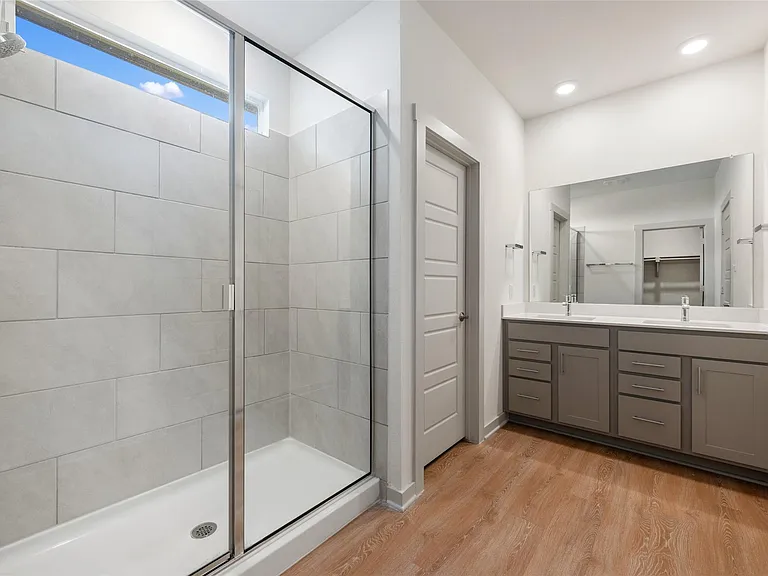 336 Fairfax Ave — Photo 21