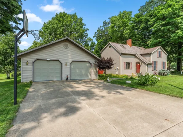 33028 Pokagon Hwy, Niles, MI 49120