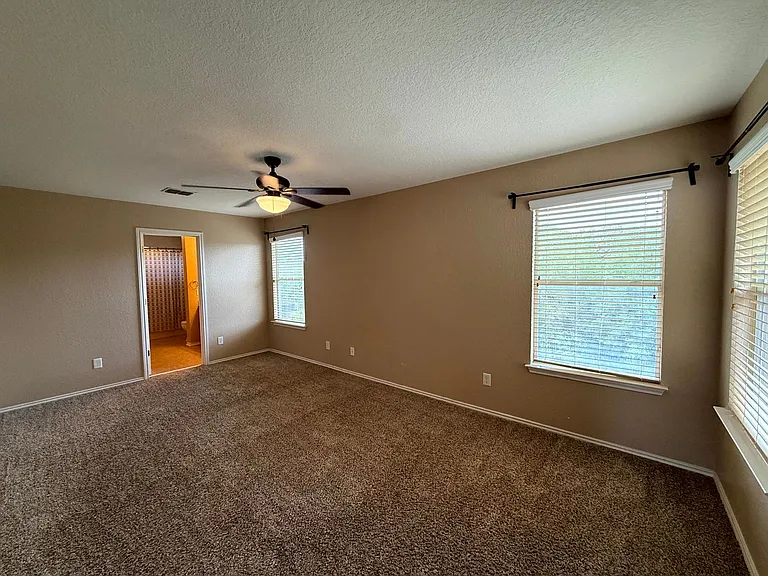 15523 Jane Grv — Photo 26
