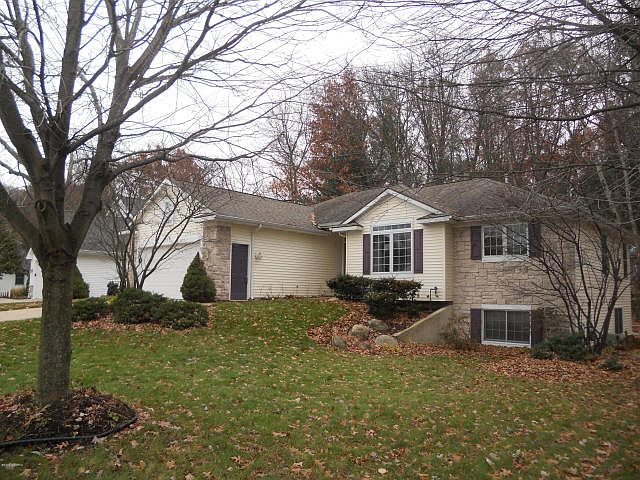 1st image of 2668 Danton Dr SW