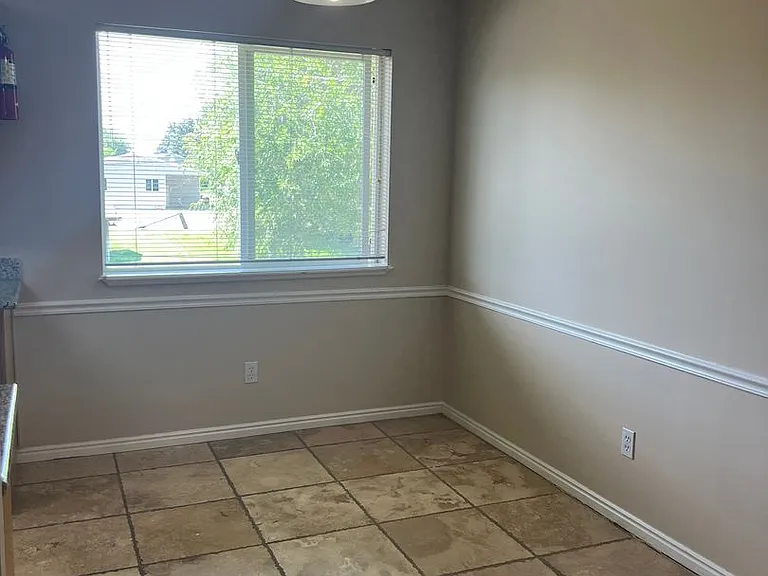 264 N 3 E #702 — Photo 6