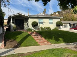 2776 N Kenneth Rd, Burbank, CA 91504