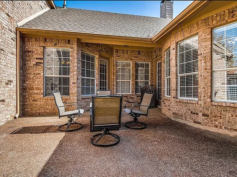 1026 Pedernales Trl — Photo 19