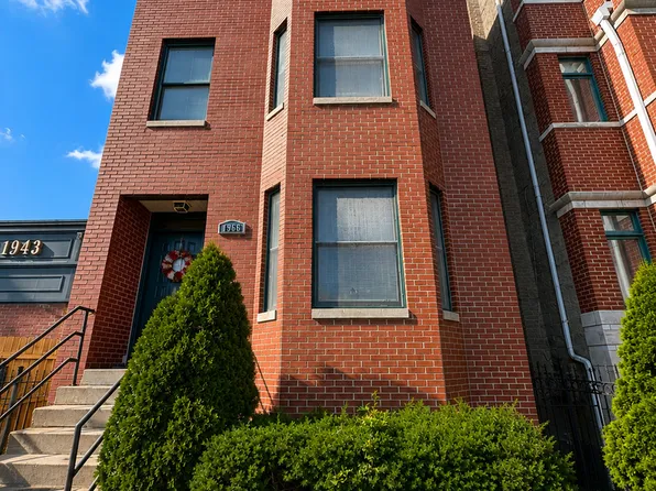 1966 W Diversey Ave Unit 2, Chicago, IL 60614