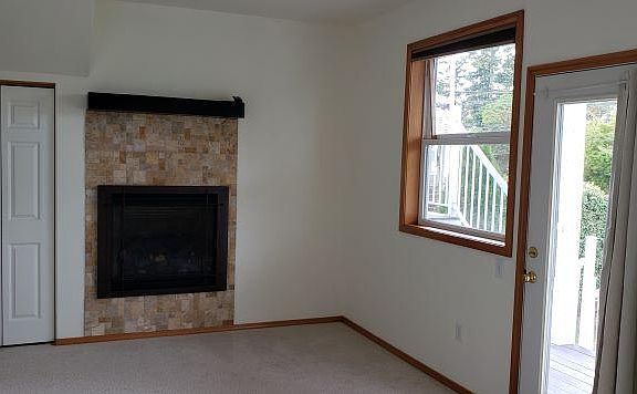 3rd image of 207 N Madrona St