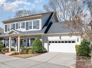 1103 N Sharon Amity Rd, Charlotte, NC 28211