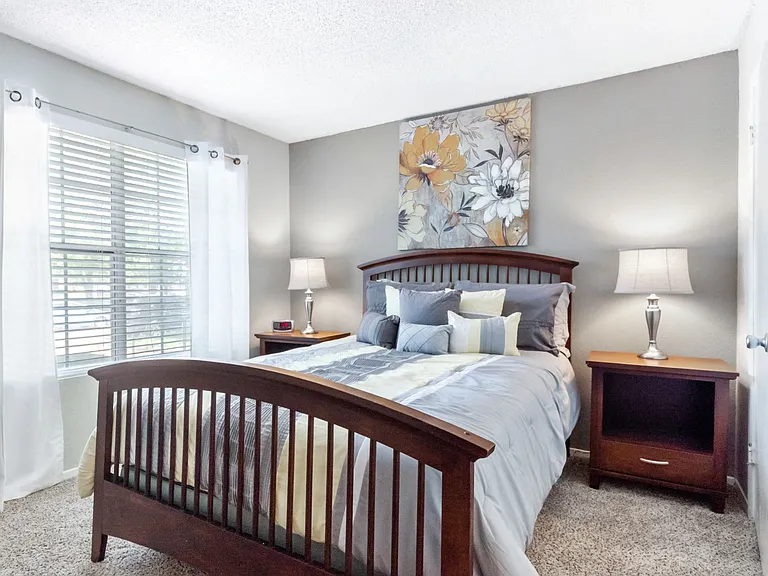 2 Bedroom B - 2 Bed / 2 Bath - 889 Sq.Ft.