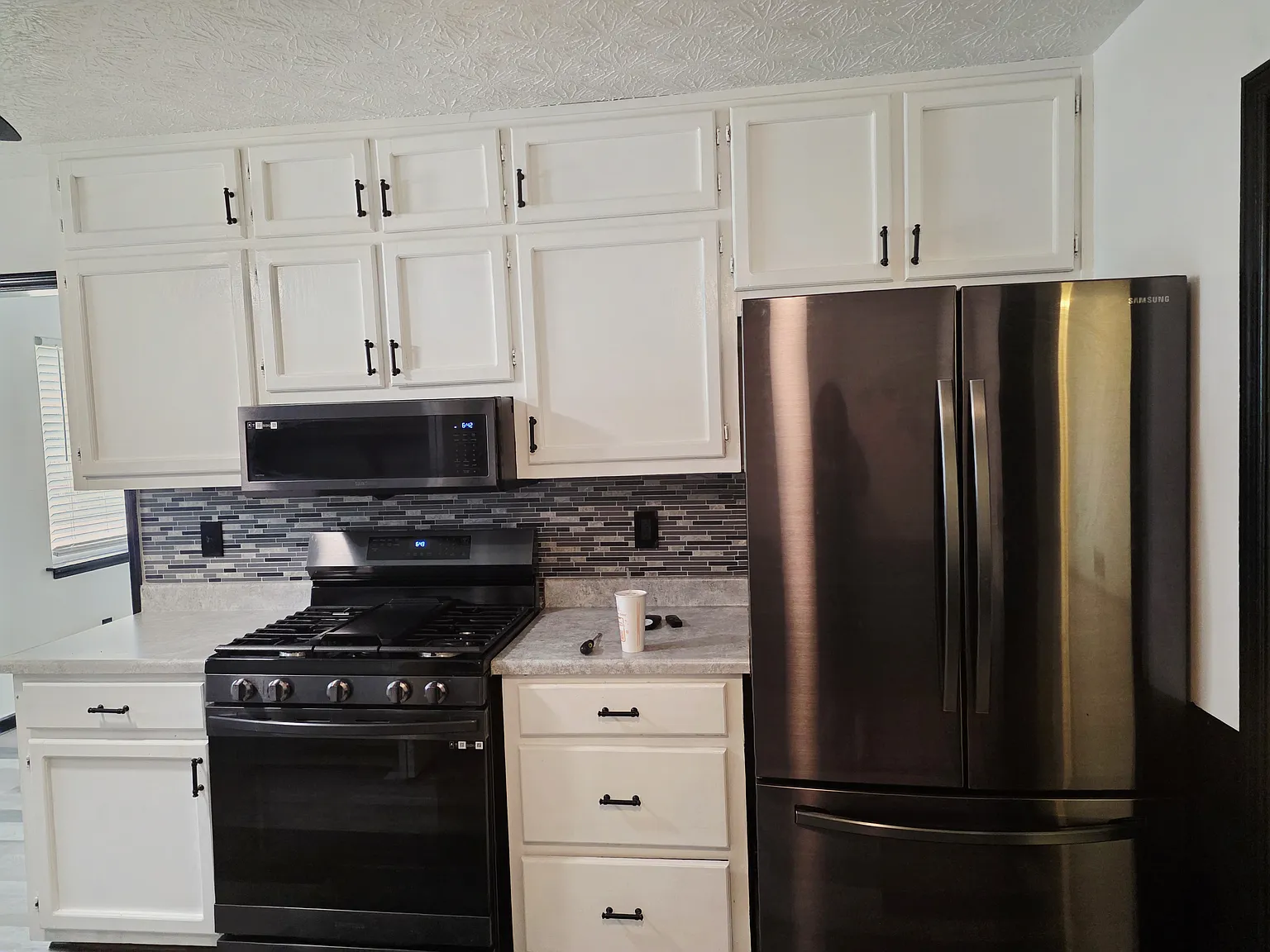 3 bed, 1523 sqft, $2,300 — Photo 2