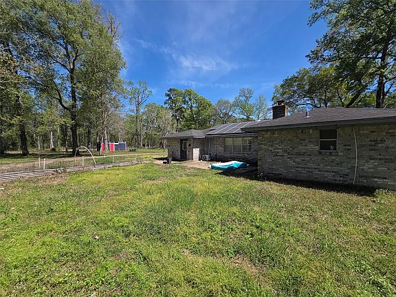 4th image of 17866 Magnolia Ln