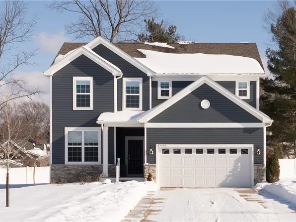 35338 Bald Eagle Ln, Willoughby, OH 44094