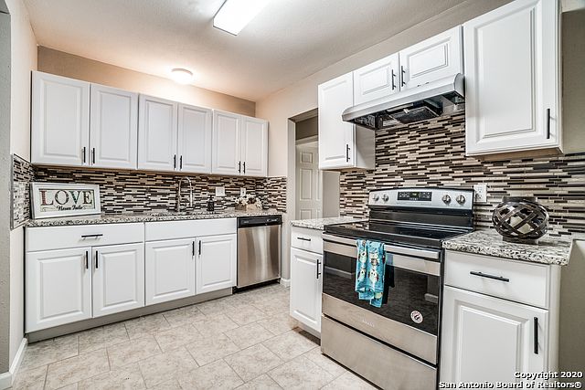 1st image of 2947 Lasses Blvd