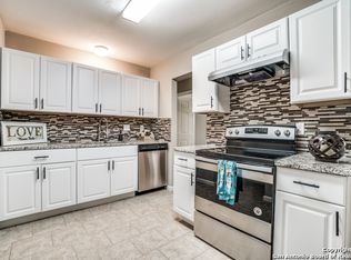 2947 Lasses Blvd, San Antonio, TX 78223