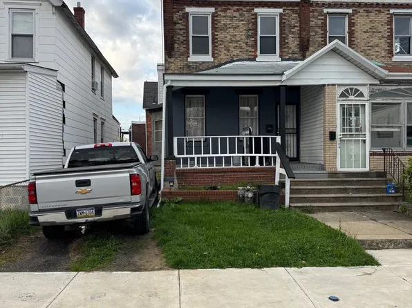 132 Walnut St, Darby, PA 19023