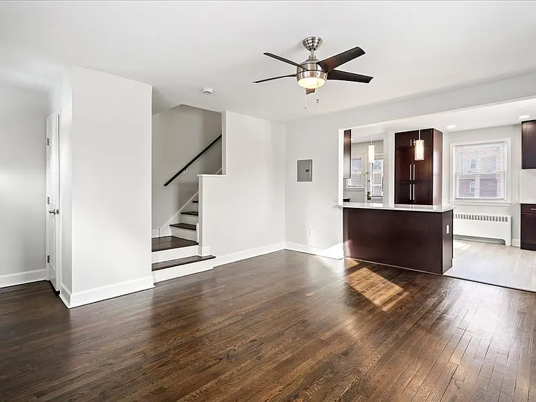 Haddon Hills Apartments — Photo 20