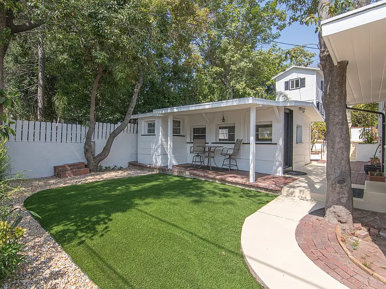 3884 Wawona St — Photo 3