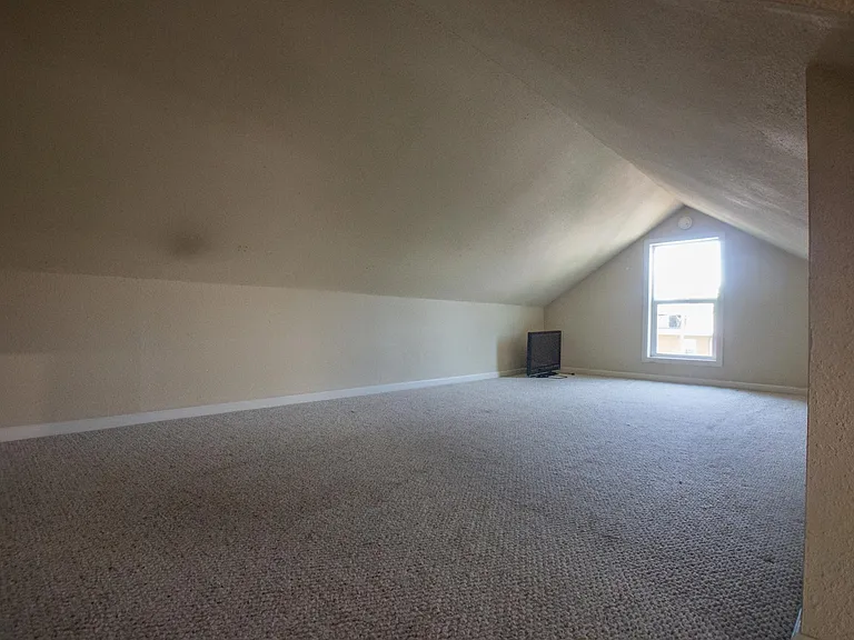 2138 N Gilpin St — Photo 3