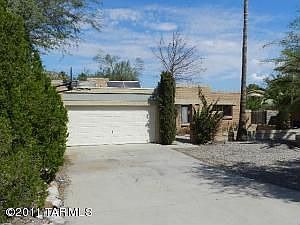 2nd image of 2832 W San Juan Ter