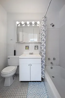 Sold by BSRG Realty | media 1