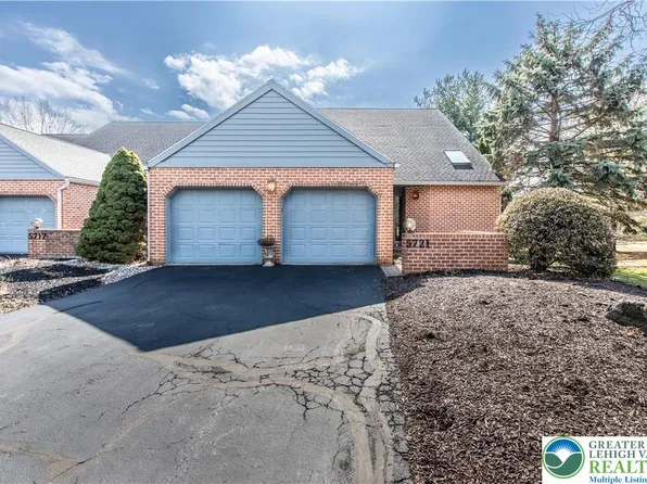 5721 Crawford Dr, Bethlehem, PA 18017