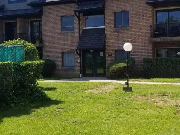 23 Bay Ter, Staten Island, NY 10306