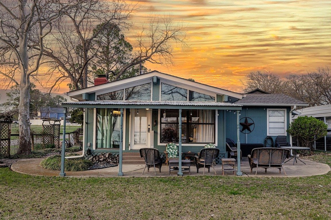 702 Old Mill Ln, East Tawakoni, TX 75472 Zillow