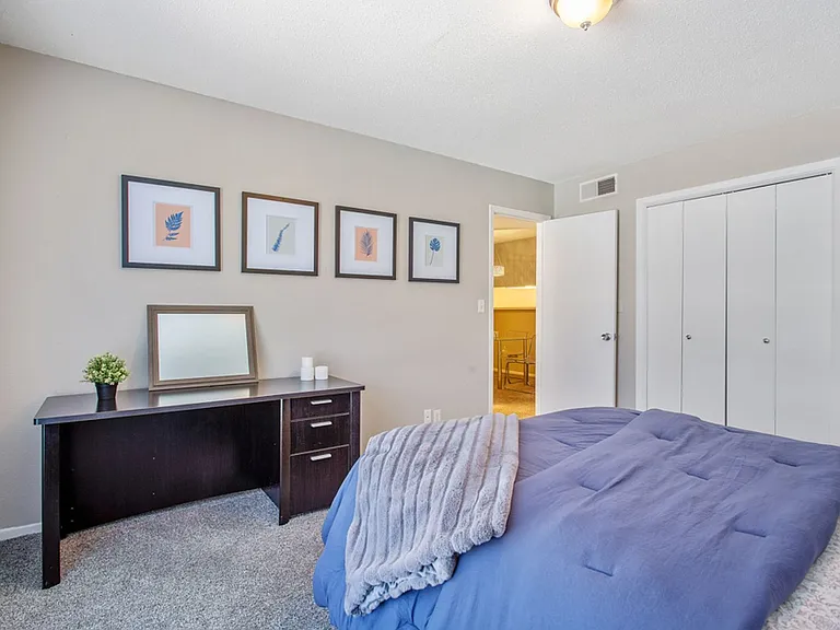 Radius Apartment Homes - $250 Off Move-in Costs! — Photo 29