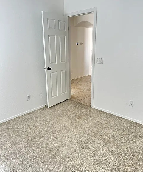 4746 E Woburn Ln — Photo 31