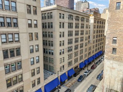 640 S Federal St APT 702, Chicago, IL, 60605