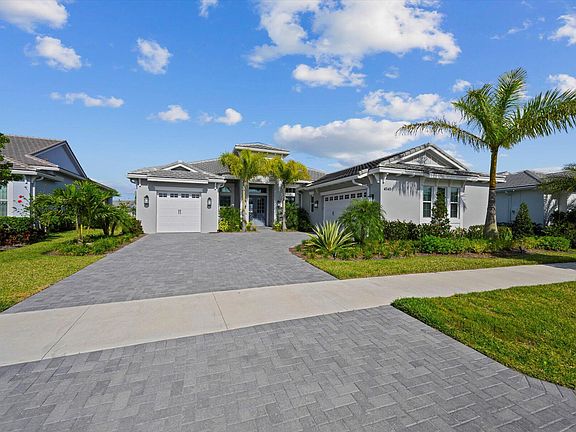4th image of 4549 Estates Circle