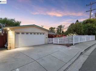 24805 Canyon View Ct, Hayward, CA 94541