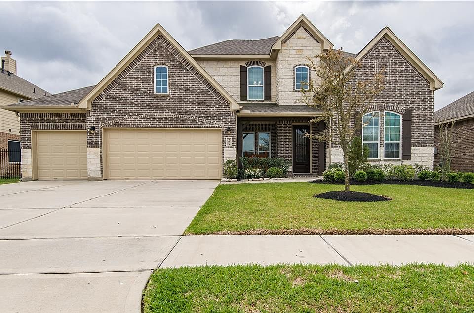 1st image of 31903 Cary Douglas Dr