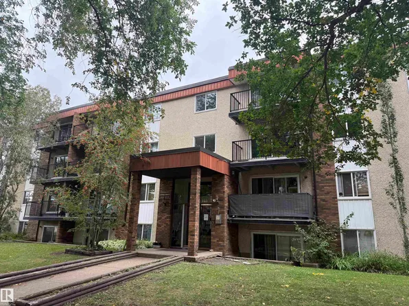 10335 117th St NW #205, Edmonton, AB T5K 1X9