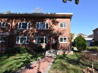 6915 222nd St, Bayside, NY 11364
