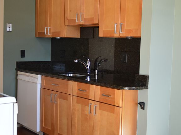 5th image of 57 Balance Rock Road APT 17