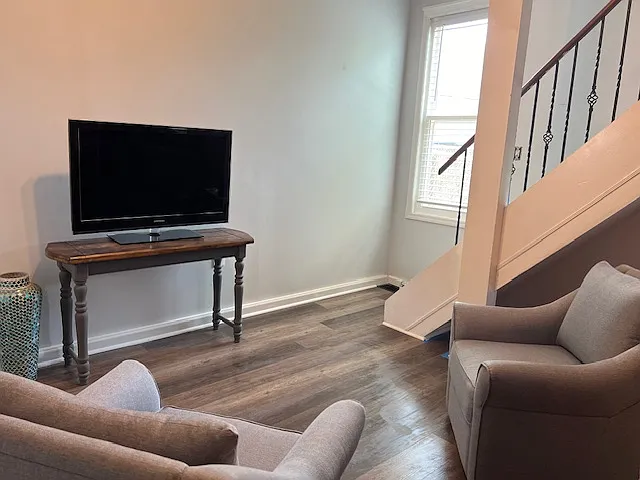 1129 S Shelby St #2 — Photo 6